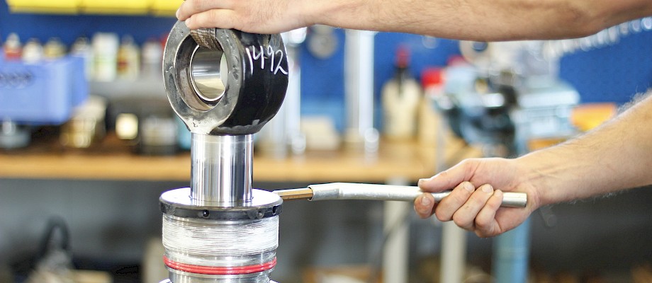 Reparatur von Hydraulikzylindern